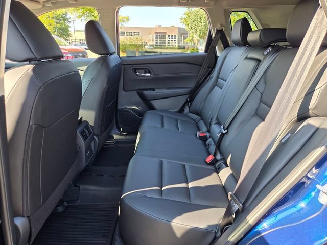 New 2026 Nissan Rogue Dark Armor FWD image 12