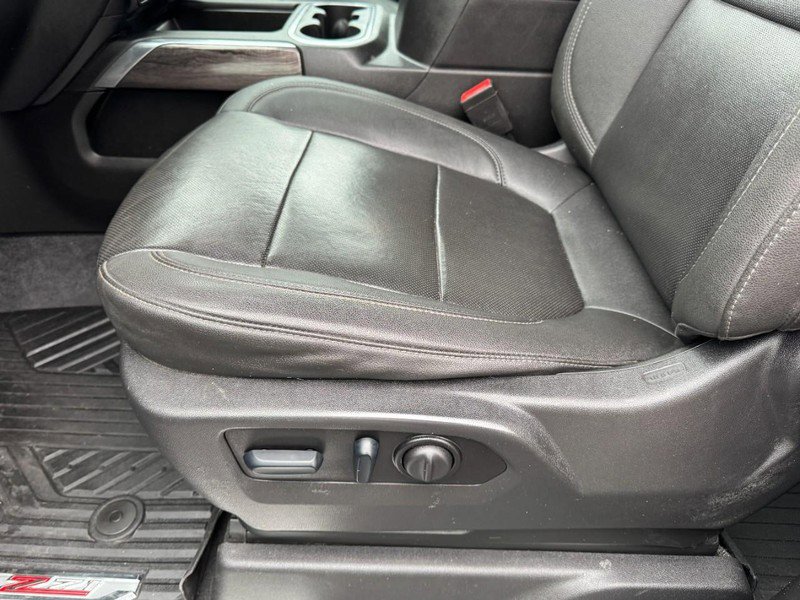 Used 2023 Chevrolet Silverado 2500 LTZ w/ LTZ Plus Package image 13