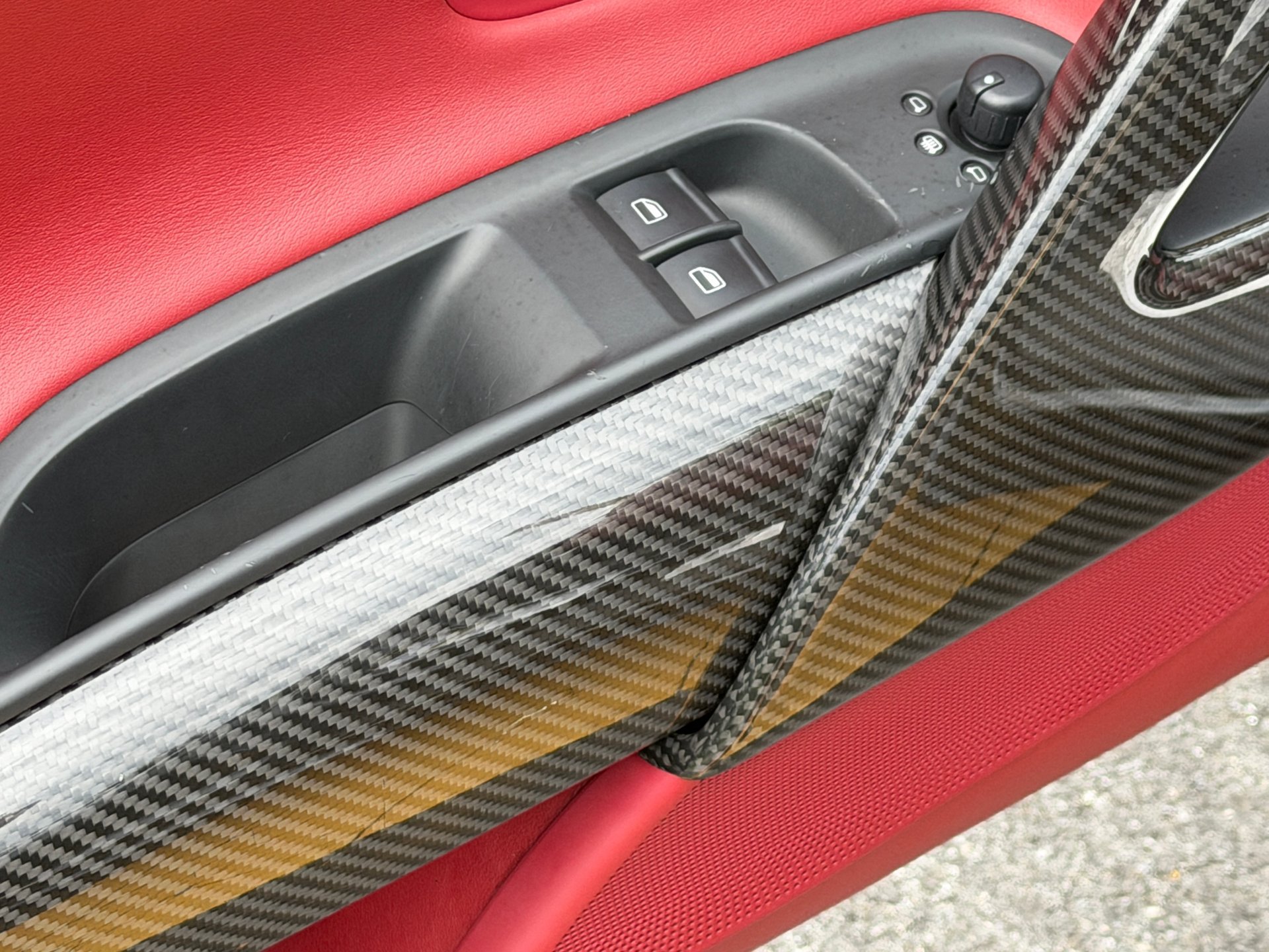 Used 2011 Audi R8 V10 AWD/4WD image 28