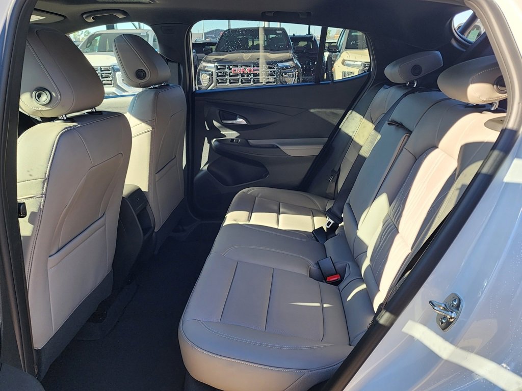 New 2026 Buick Envista Avenir image 40