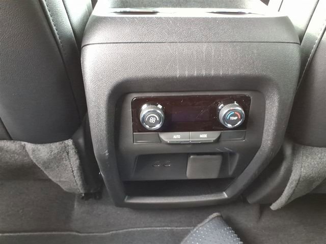 New 2026 Chevrolet Traverse LT w/ Driver Confidence Package image 21