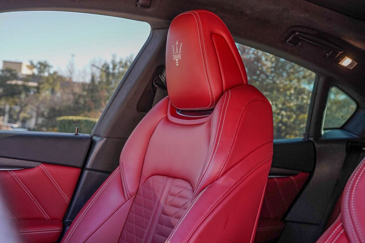 Certified 2022 Maserati Levante Modena S image 13