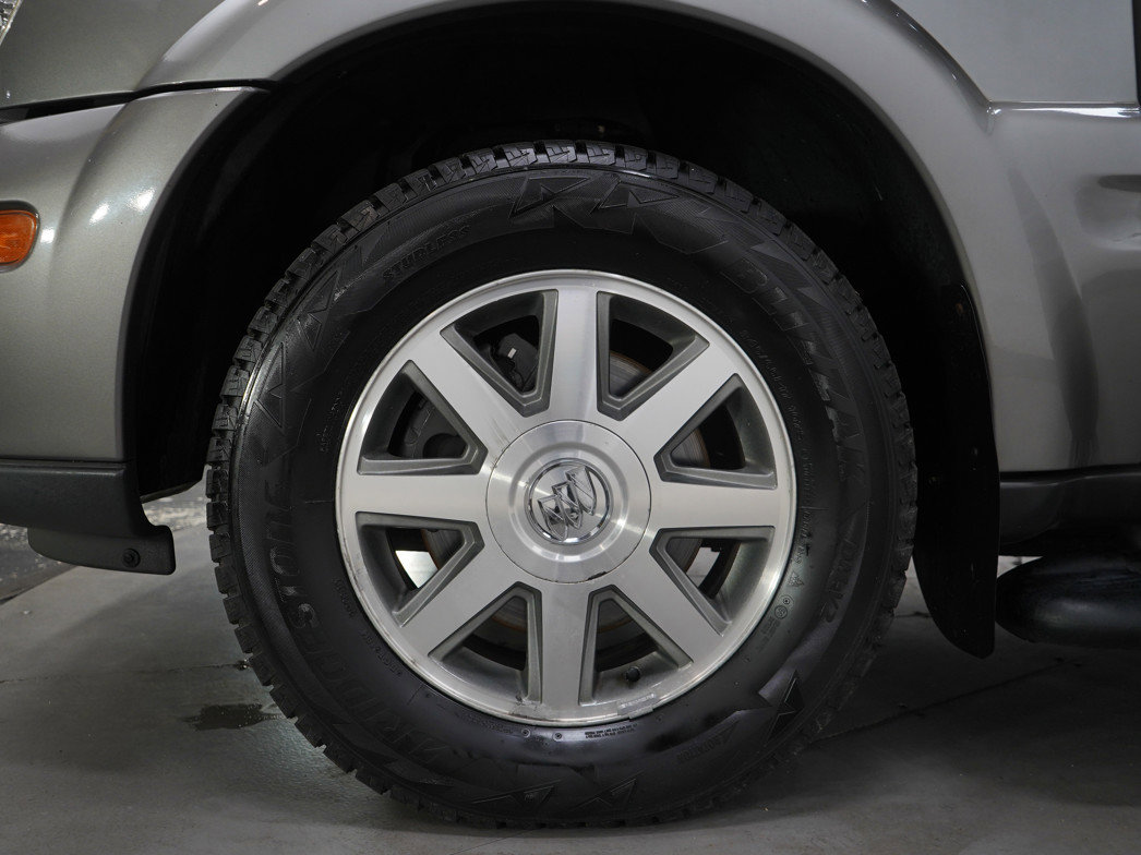 Used 2005 Buick Rainier CXL image 32