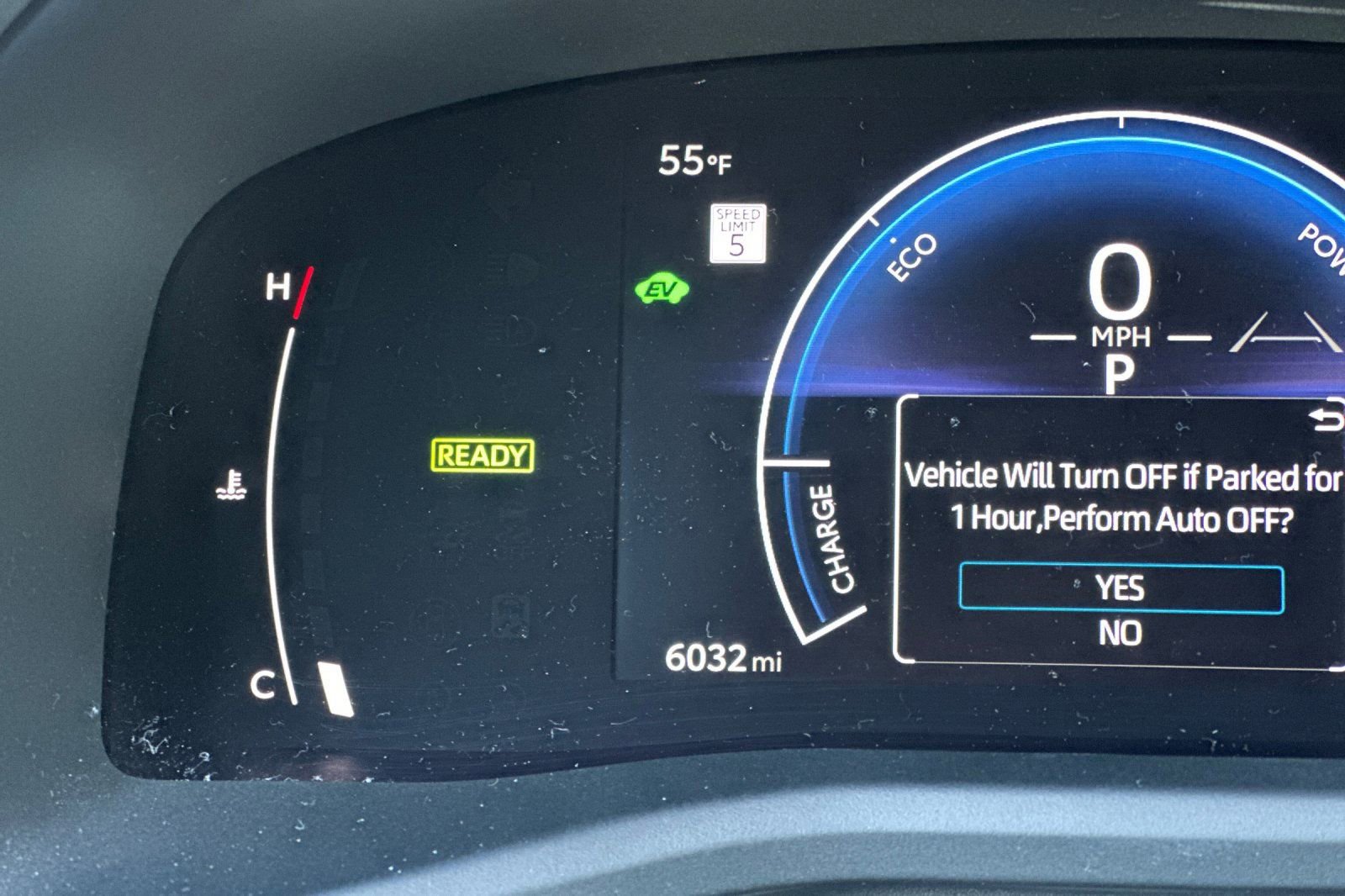 Used 2025 Toyota Camry LE image 25