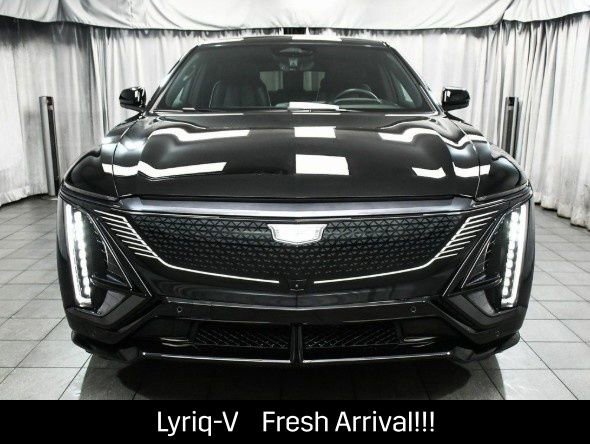 Certified 2026 Cadillac Lyriq V AWD/4WD image 1