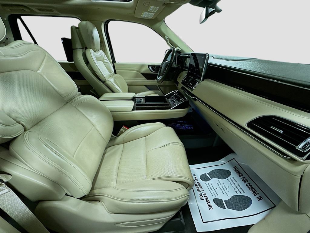 Used 2019 Lincoln Navigator Reserve w/ Cargo Package image 31