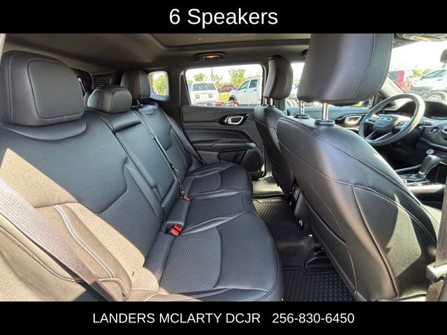 Used 2024 Jeep Compass Latitude w/ Sun and Sound Group AWD/4WD image 14