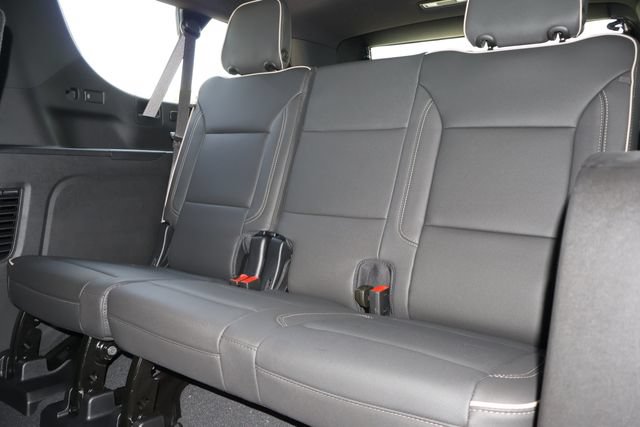 New 2026 GMC Yukon XL Elevation w/ Elevation Premium Package AWD/4WD image 15