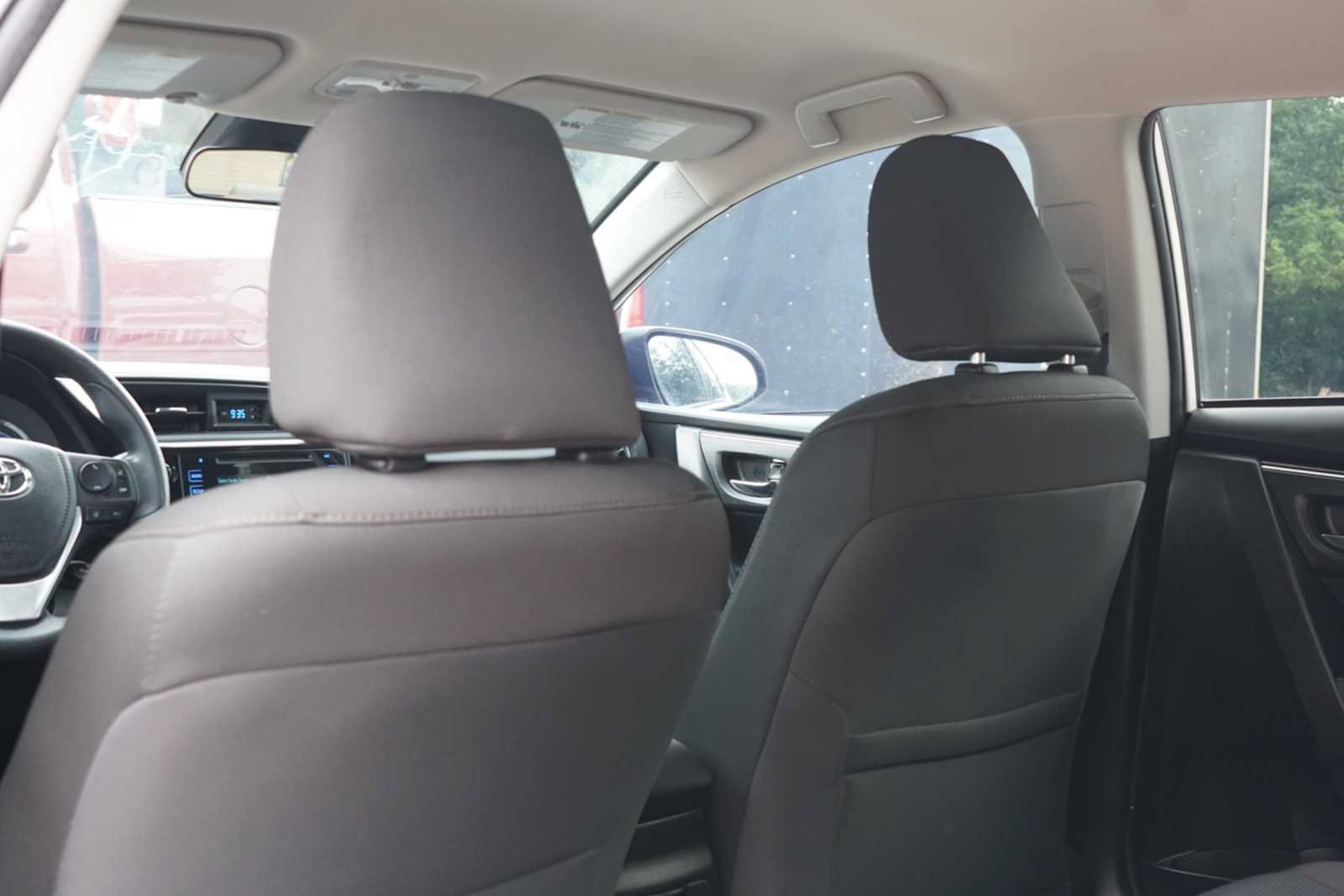 Used 2017 Toyota Corolla LE FWD image 21