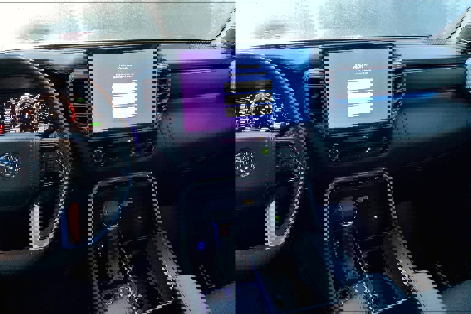 Used 2022 Toyota Tundra Platinum w/ Advanced Package image 7