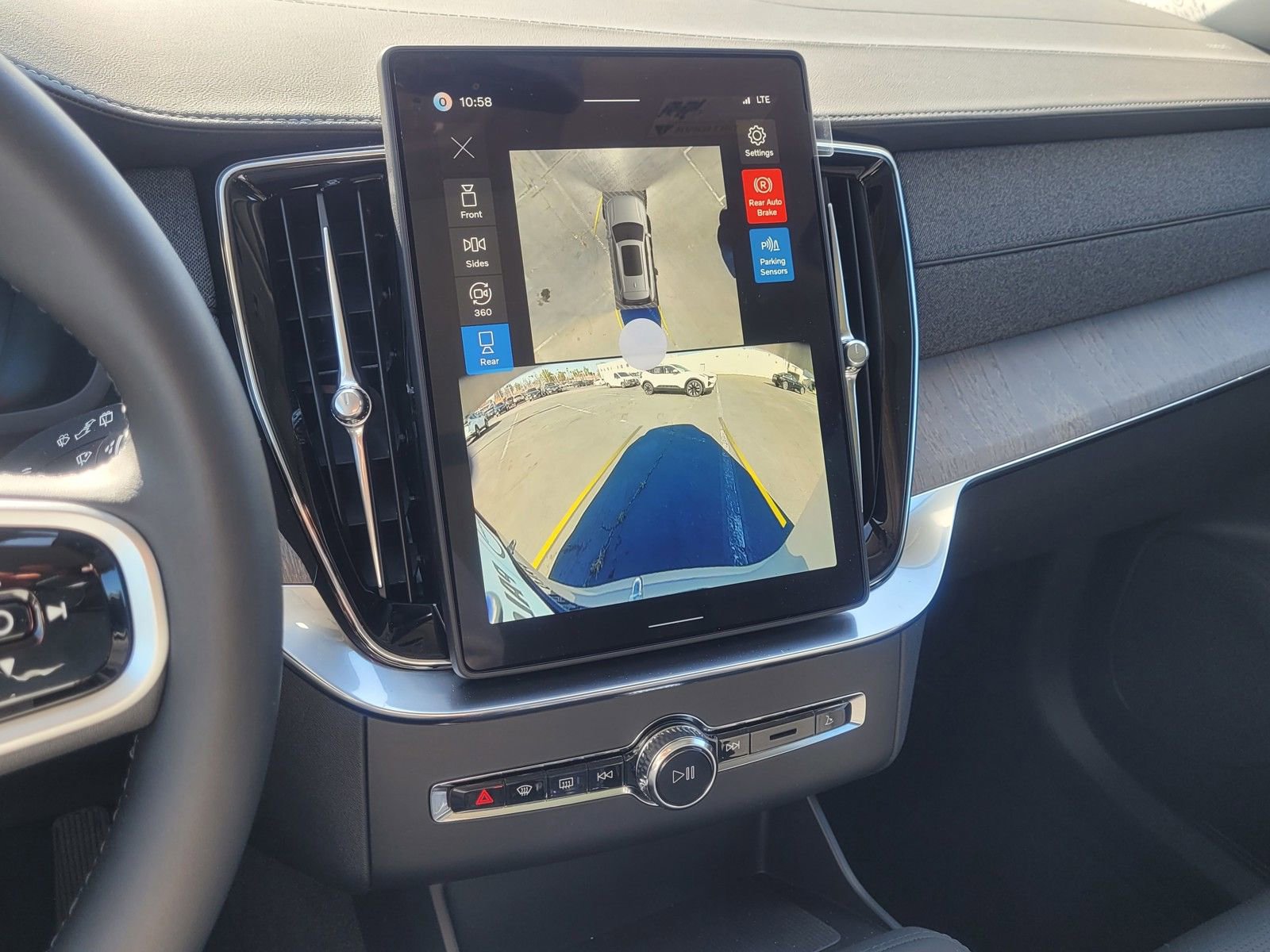 New 2026 Volvo XC90 T8 Ultra w/ Protection Package image 19