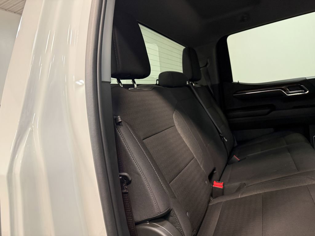 Used 2024 Chevrolet Silverado 1500 RST w/ Redline Edition AWD/4WD image 68