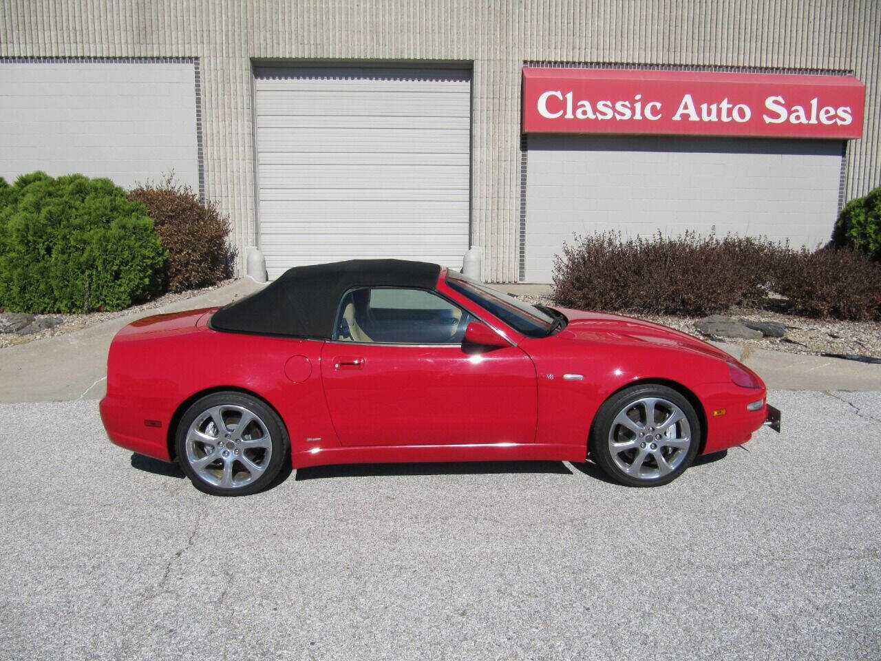 Used 2004 Maserati Spyder Cambiocorsa image 7