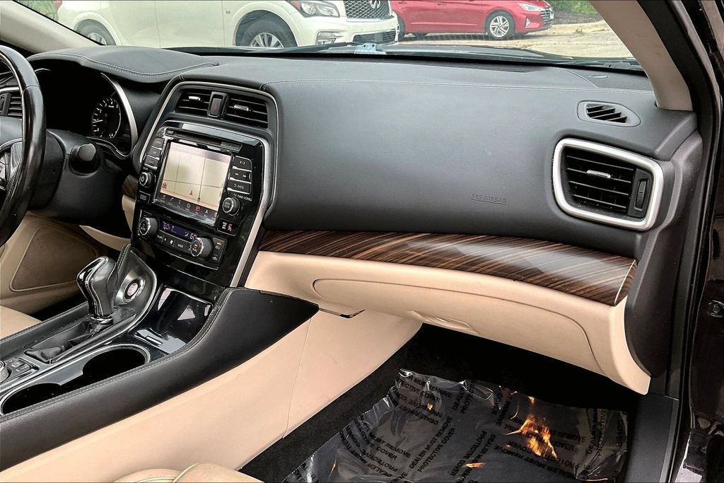 Used 2016 Nissan Maxima Platinum FWD image 25