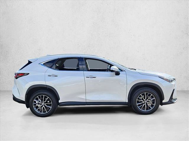 Used 2025 Lexus NX 250 NX 250 image 4