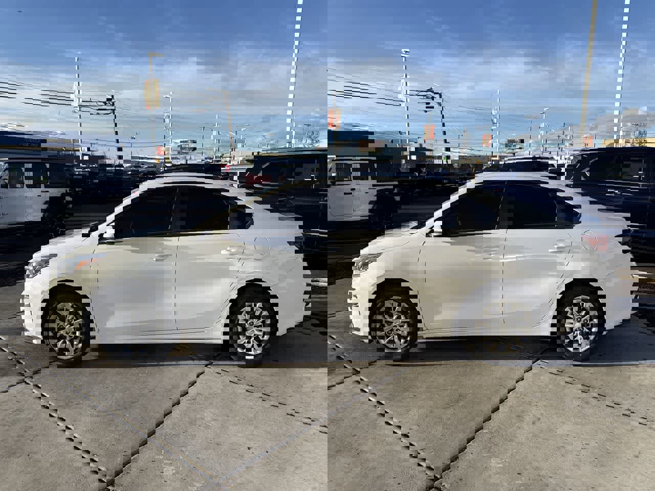 Used 2021 Kia Forte Sedan image 2