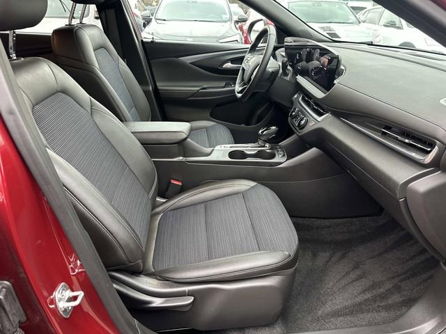 Used 2024 Buick Envista Preferred w/ Convenience I Package image 10