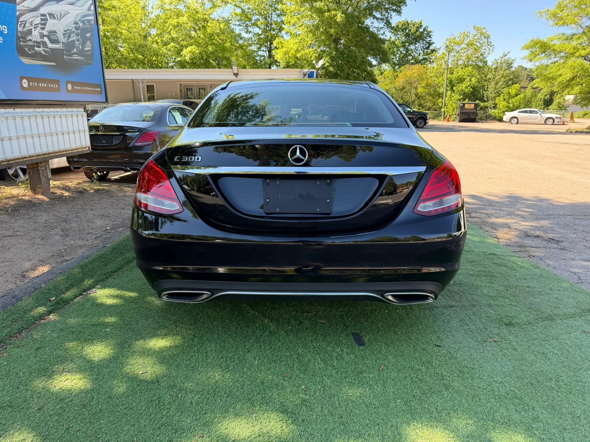Used 2017 Mercedes-Benz C 300 Sedan w/ Premium 1 Package image 5