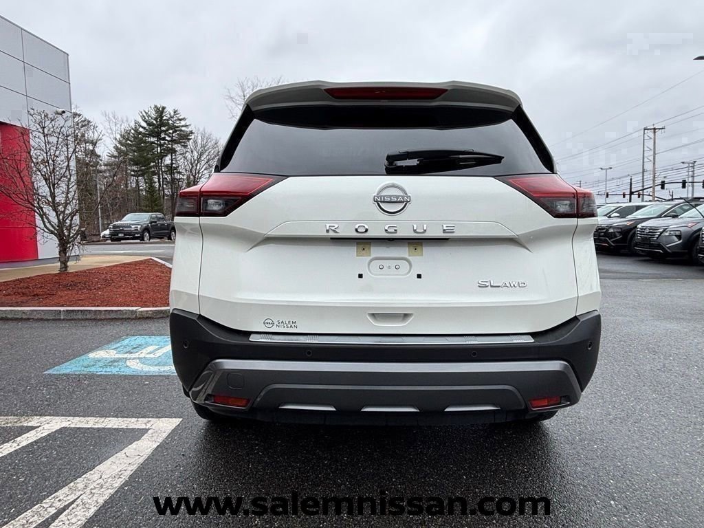 Certified 2023 Nissan Rogue SL w/ SL Premium Package AWD/4WD image 17