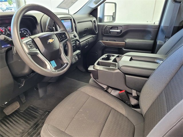 Used 2020 Chevrolet Silverado 2500 LT w/ Z71 Off-Road Package image 12