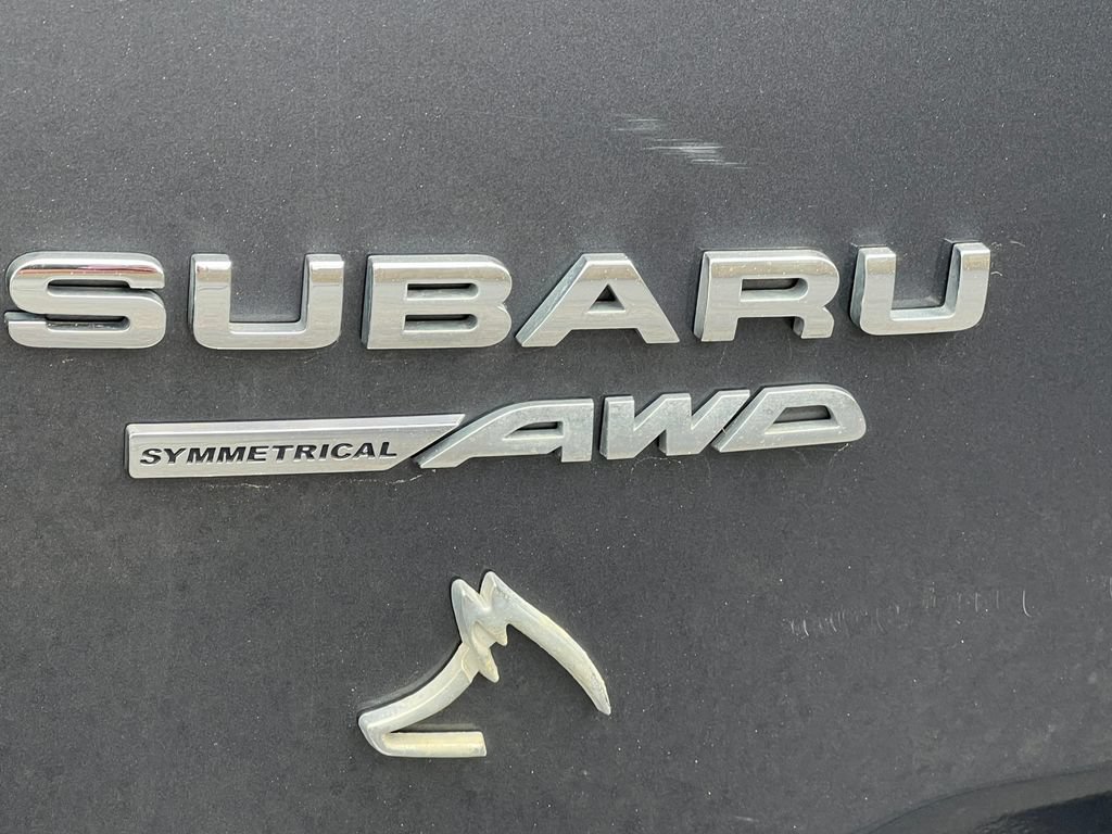 Used 2023 Subaru Forester Limited AWD/4WD image 9