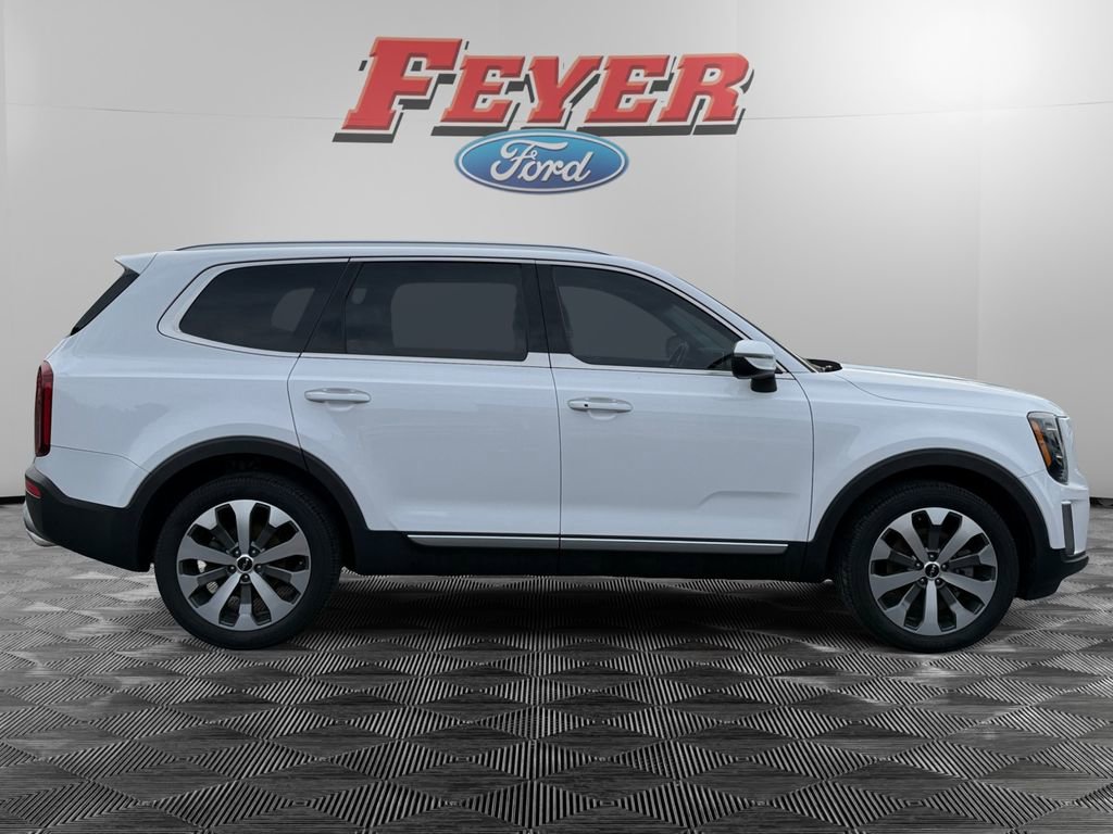 Used 2022 Kia Telluride S image 6