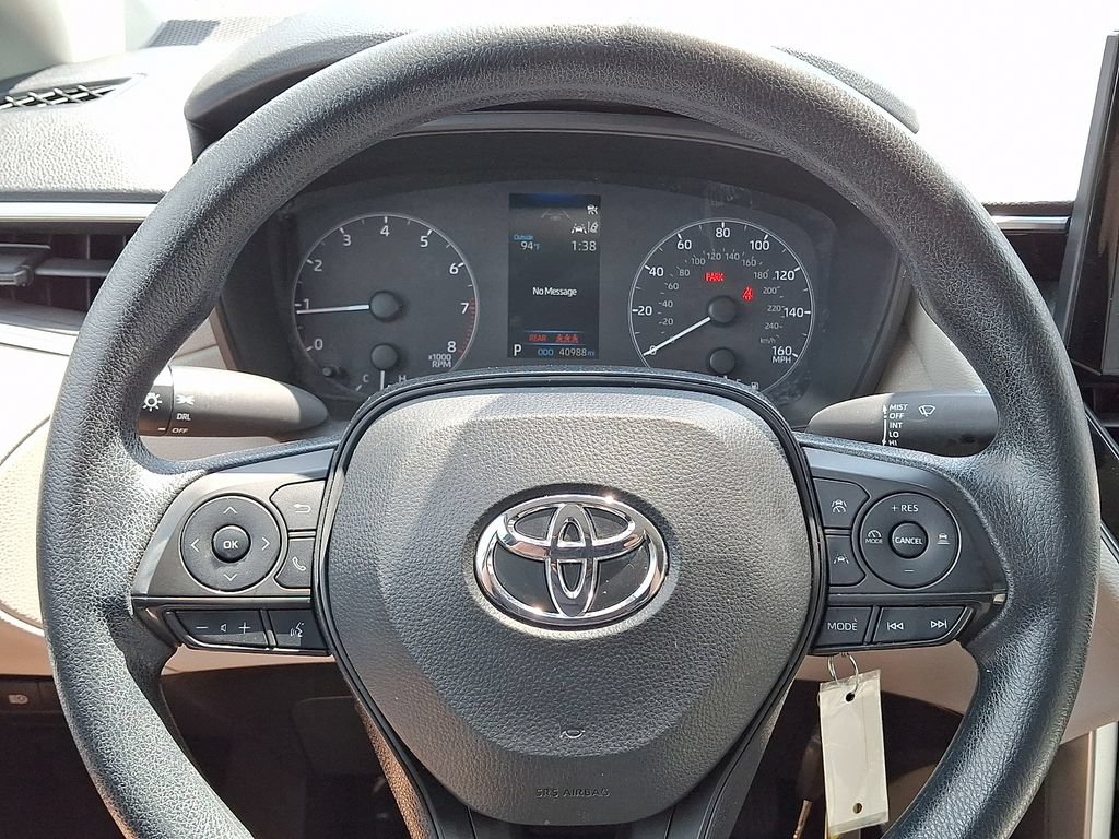 Used 2023 Toyota Corolla Cross L FWD image 18