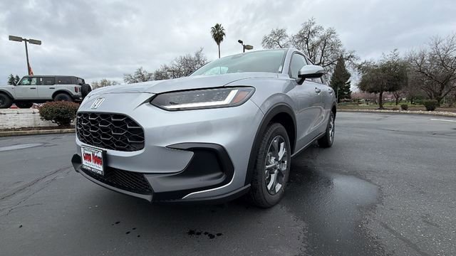 New 2026 Honda HR-V LX image 9