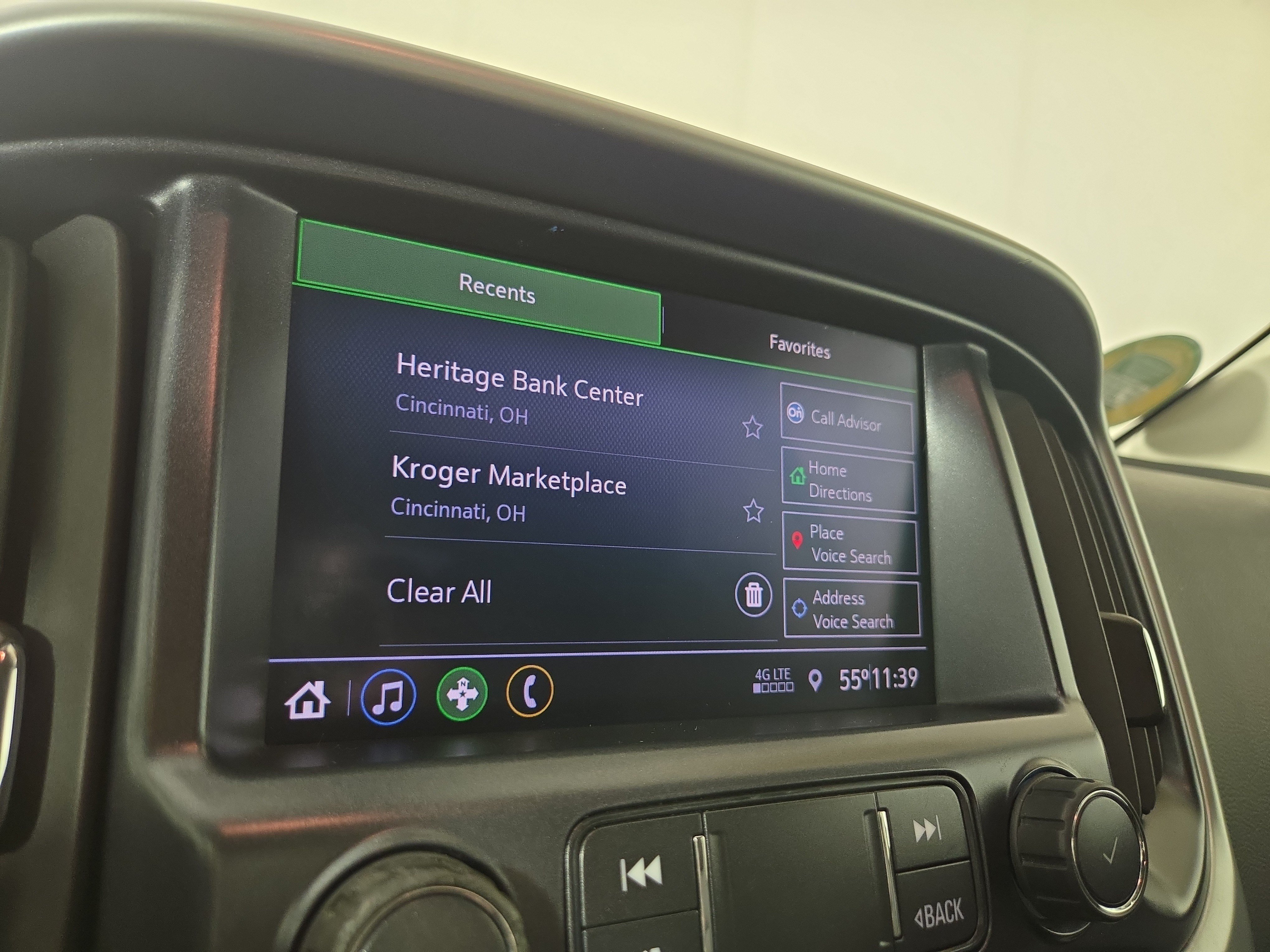 Used 2021 Chevrolet Colorado LT w/ LT Convenience Package AWD/4WD image 21