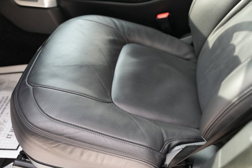 Used 2021 Land Rover Range Rover P525 Westminster Edition image 41