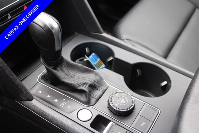 Used 2020 Volkswagen Atlas Cross Sport SE image 42