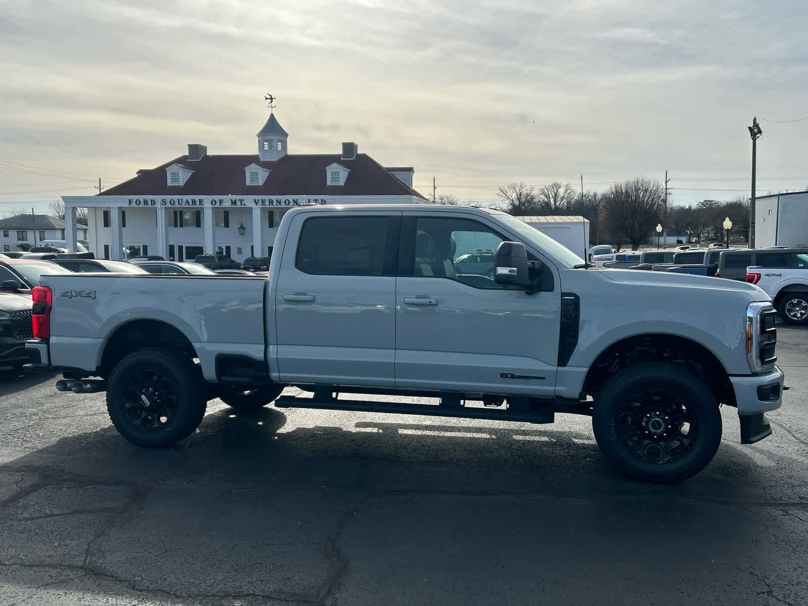 New 2026 Ford F250 Lariat w/ Black Appearance Package image 5