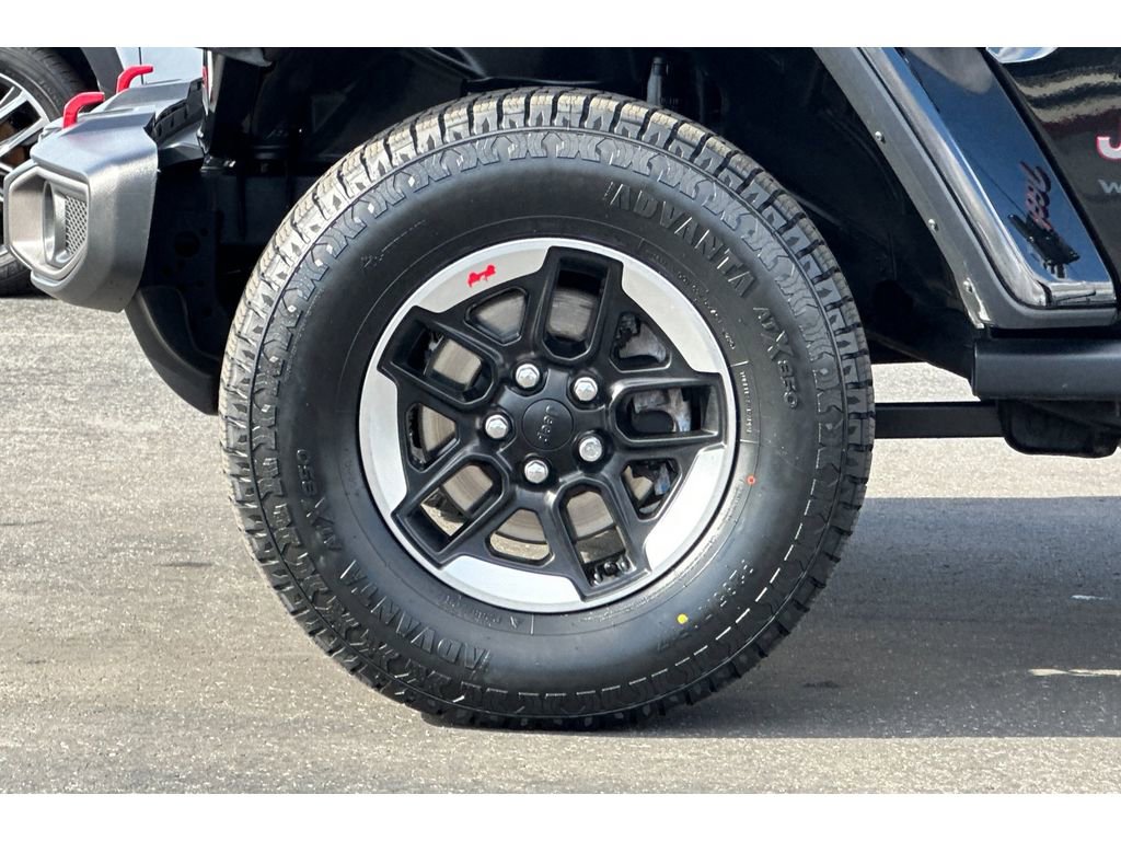 Used 2020 Jeep Wrangler Unlimited Rubicon w/ Safety Group image 32