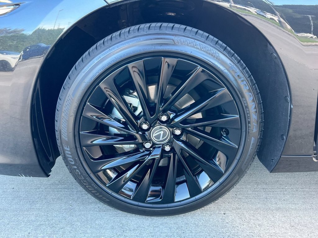Certified 2024 Lexus ES 300h Ultra Luxury w/ Accessory Package (Z2) FWD image 9
