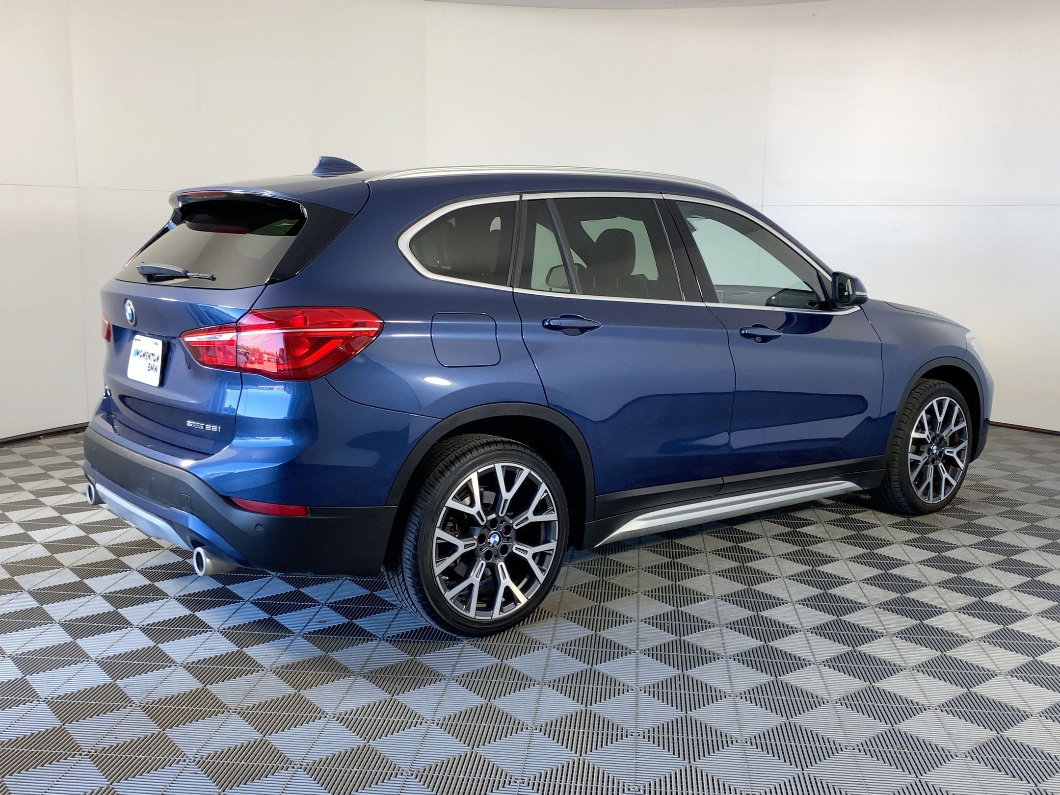 Used 2021 BMW X1 sDrive28i w/ Convenience Package image 7