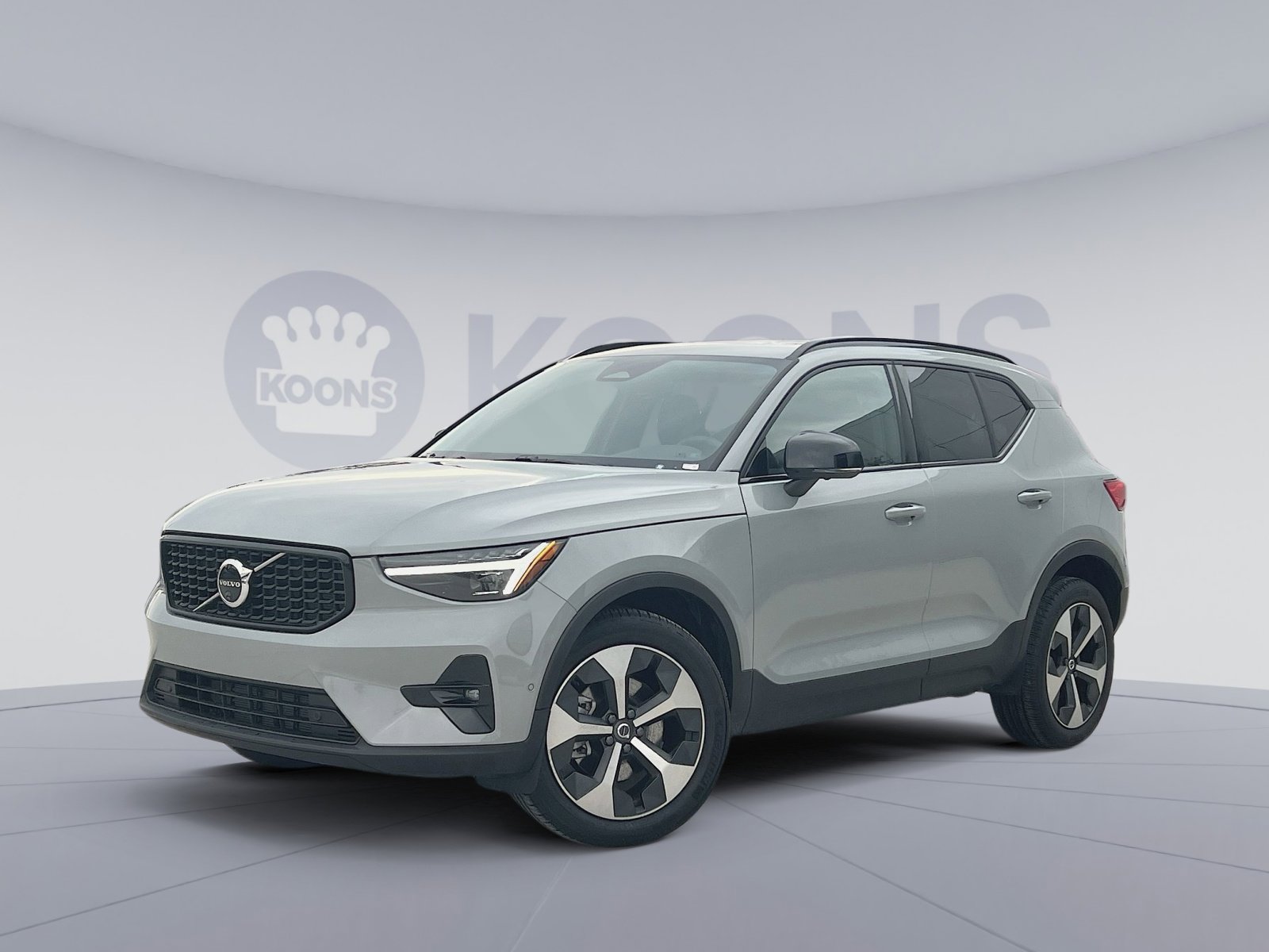 New 2026 Volvo XC40 B5 Plus w/ Protection Package Premier