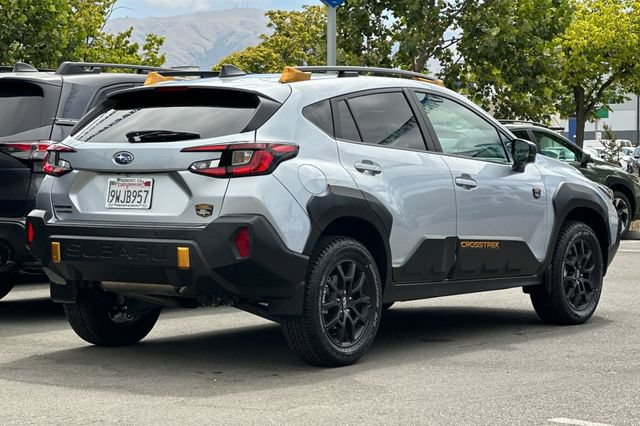 Used 2025 Subaru Crosstrek 2.5i Wilderness w/ Crosstrek Mirror Package AWD/4WD image 4
