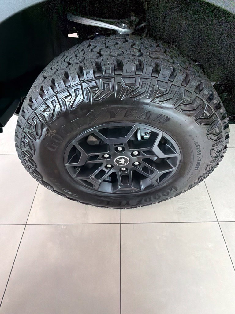 Used 2026 Ford Bronco Badlands AWD/4WD image 10