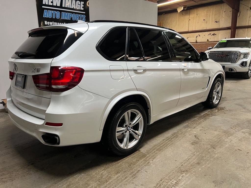 Used 2017 BMW X5 xDrive50i image 4