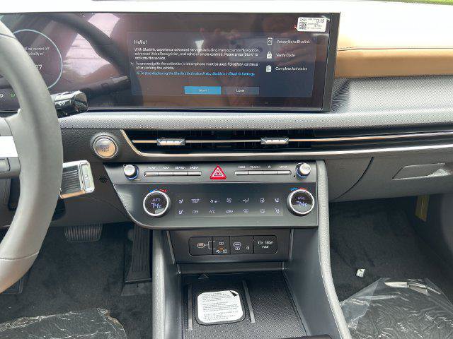 New 2026 Hyundai Sonata Limited FWD image 19