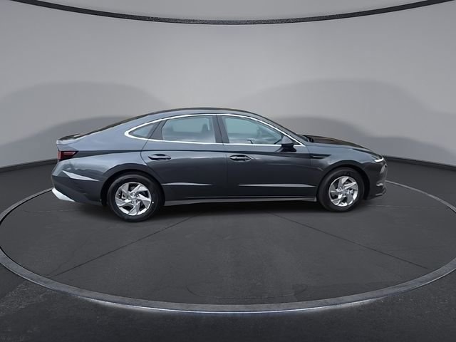 New 2026 Hyundai Sonata SE FWD image 10