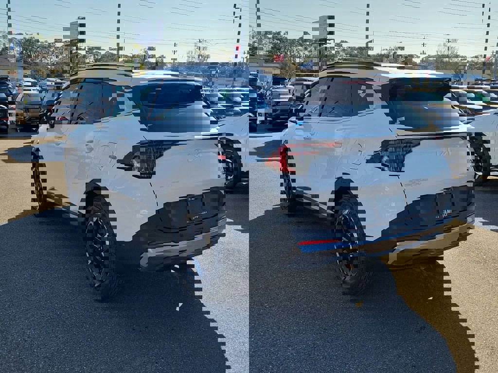 New 2026 Kia Sportage EX w/ EX Panorama Roof Package image 4