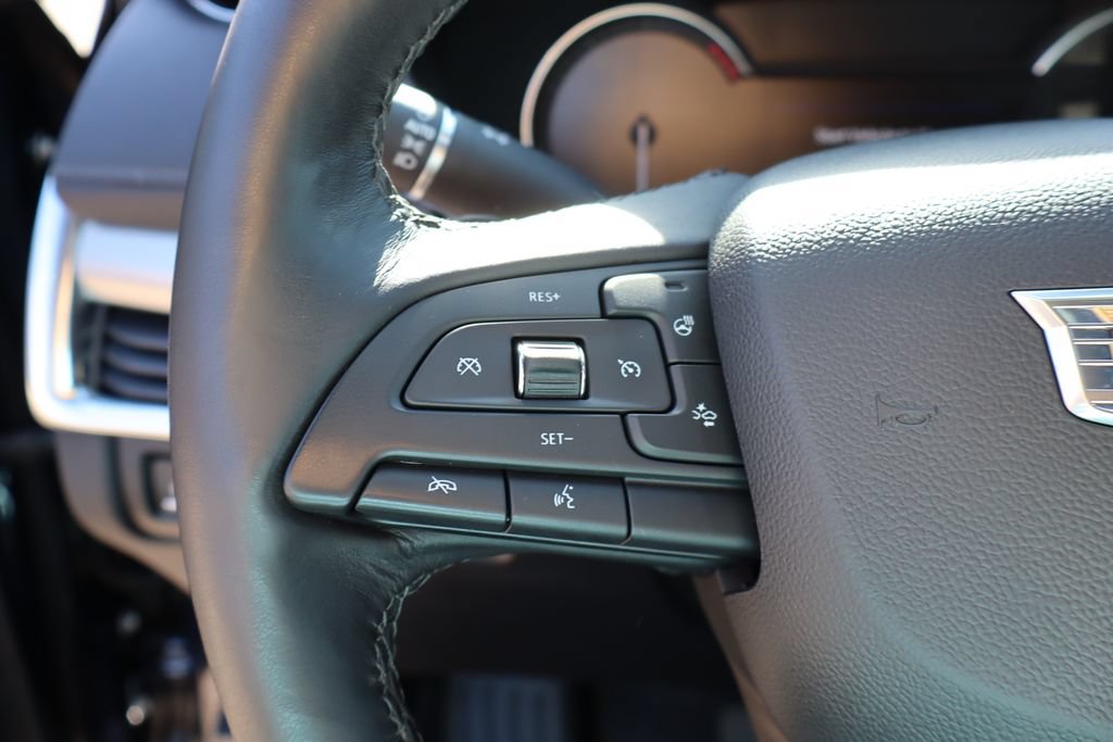 Used 2019 Cadillac XT4 Premium Luxury w/ Cold Weather Package AWD/4WD image 15