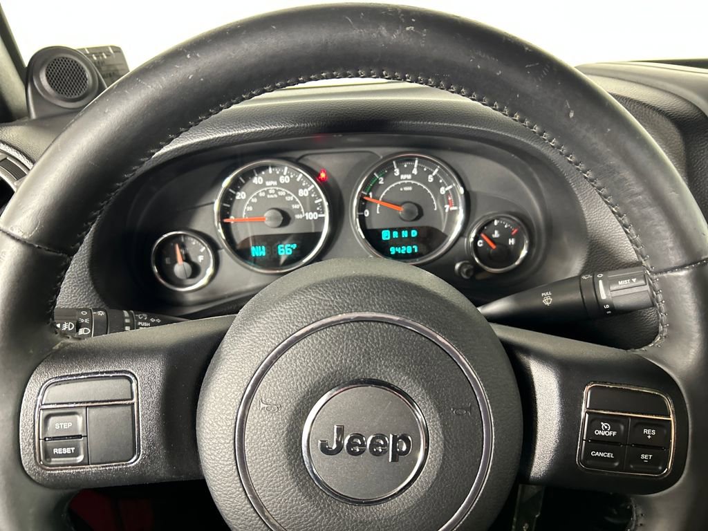 Used 2014 Jeep Wrangler Unlimited Sport w/ Quick Order Package 24S AWD/4WD image 13