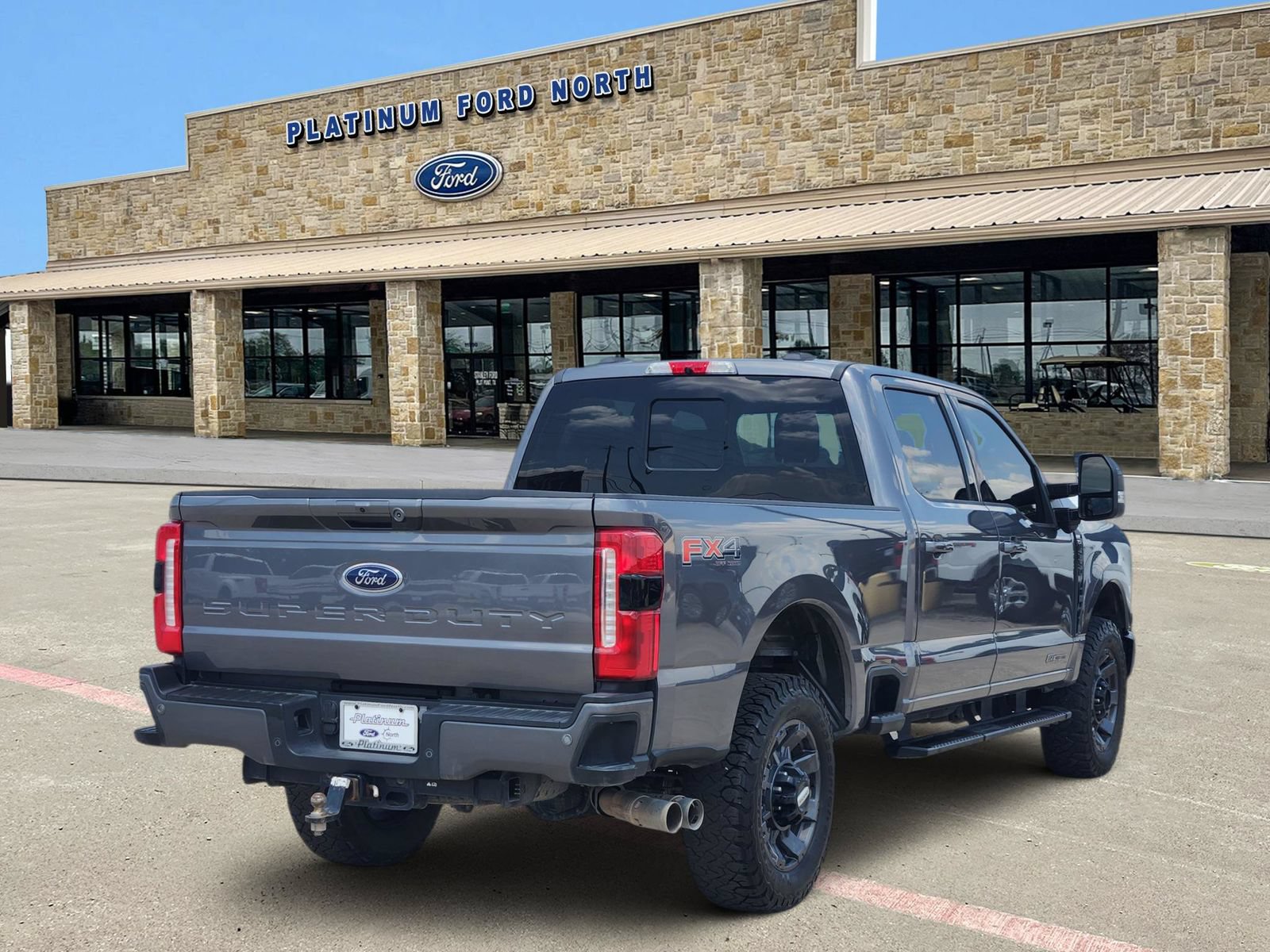 Used 2023 Ford F250 Lariat w/ Lariat Ultimate Package AWD/4WD image 5