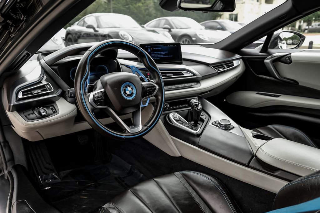 Used 2015 BMW i8 image 11