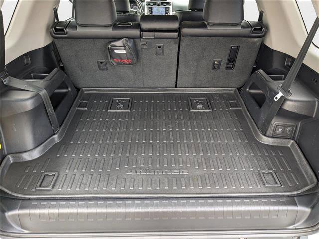 Used 2023 Toyota 4Runner SR5 Premium image 6