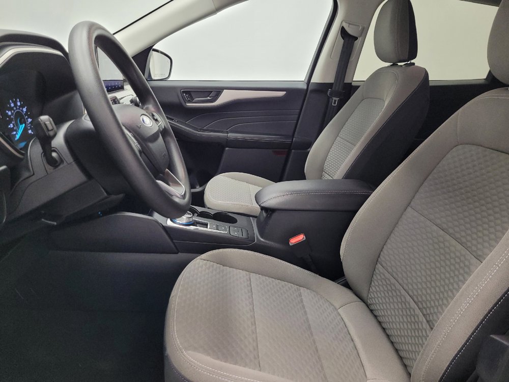 Used 2022 Ford Escape SE FWD image 17