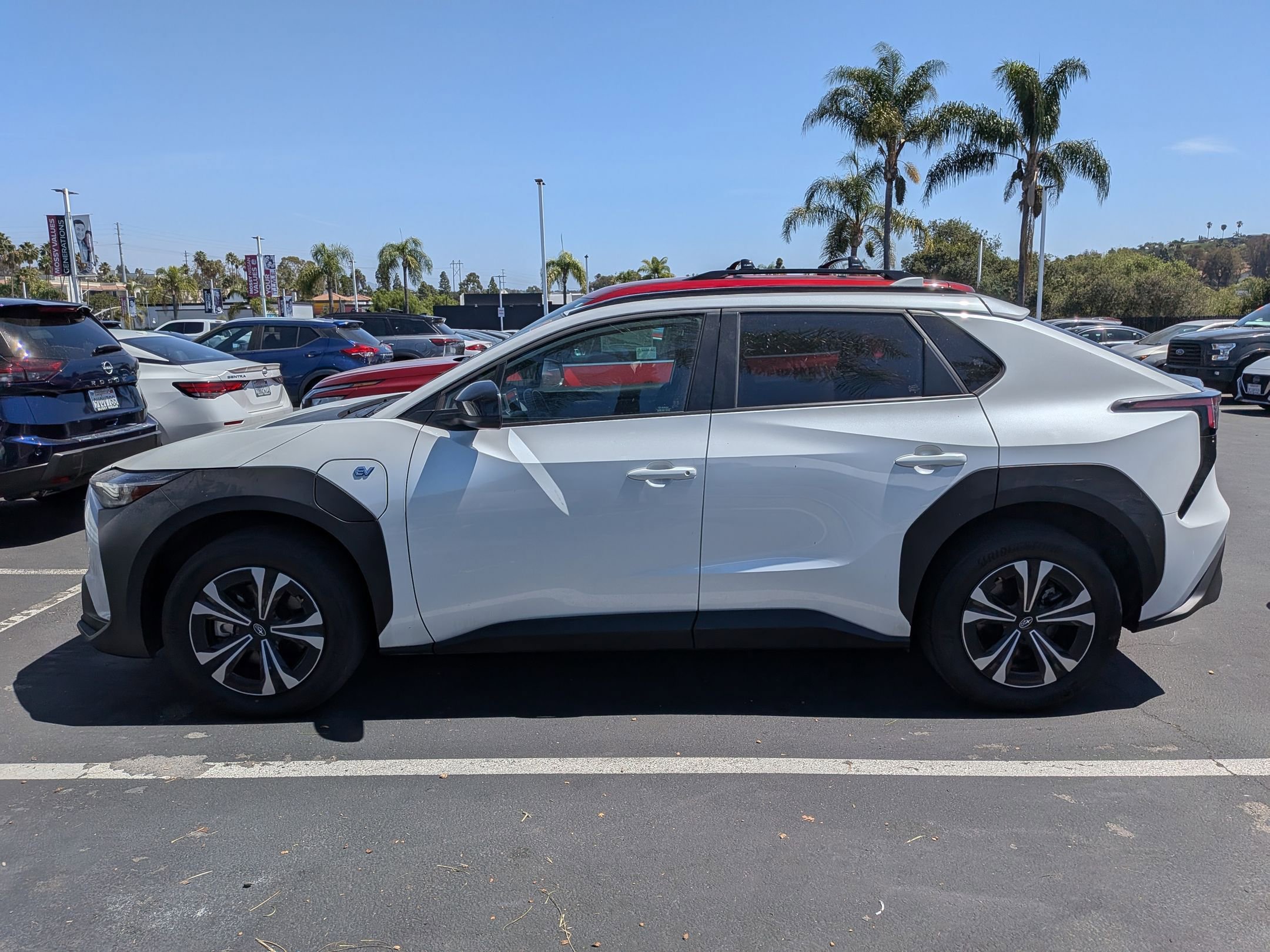 Used 2024 Subaru Solterra Premium image 5