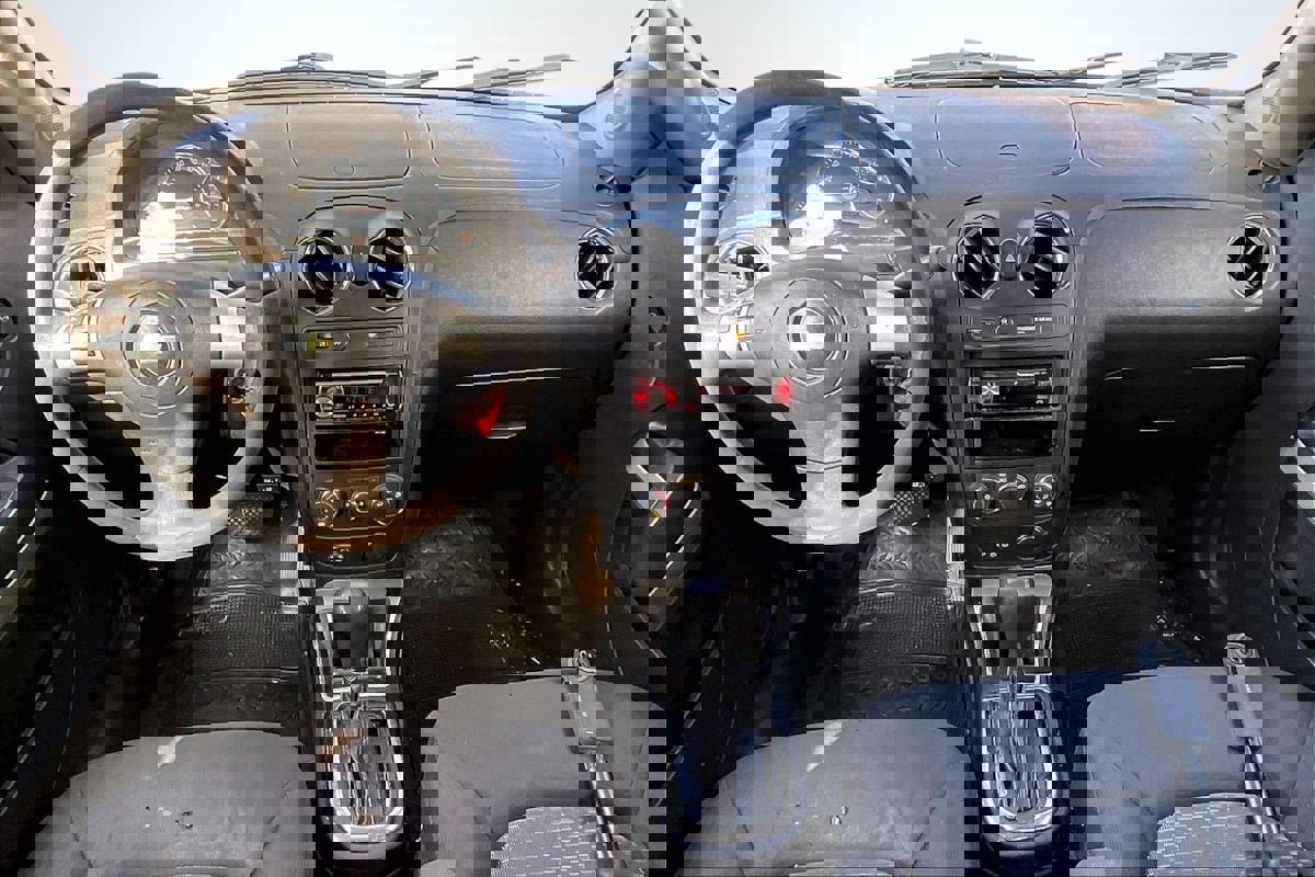 Used 2010 Chevrolet HHR LT image 16